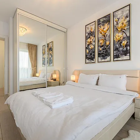 Apartment Dynamic Nest